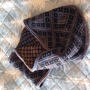 Hand knit Cowl